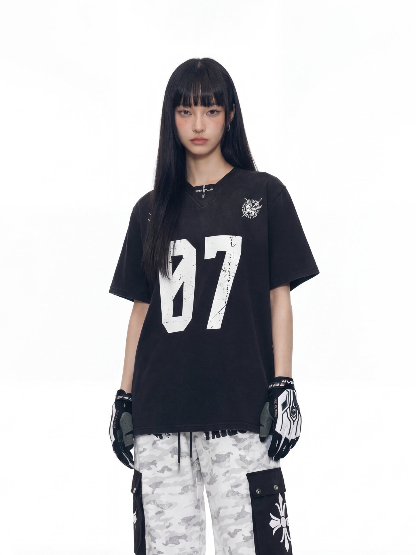 0ff762a5-8a5b-42e5-ae70-a93ca38b3293
